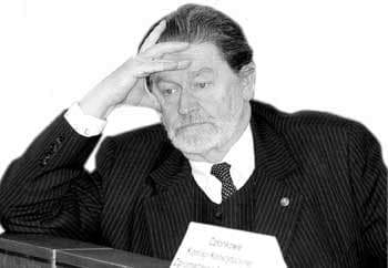 Aleksander Małachowski podczas posiedzenia